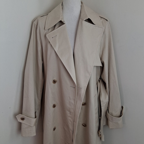 Uniglo and Commence Classic Beige Women's Trench Coat Size Large - Picture 10 of 12
